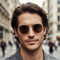 Man wearing Round Sun Clips - full regeneration